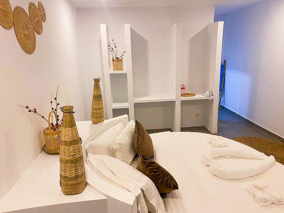 Luna Koh Rong Hotell Pagoda Beach Eksteriør bilde